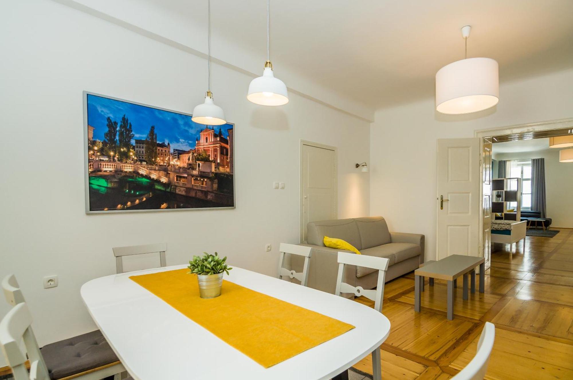 Elegant Central Apartment Ljubljana Extérieur photo