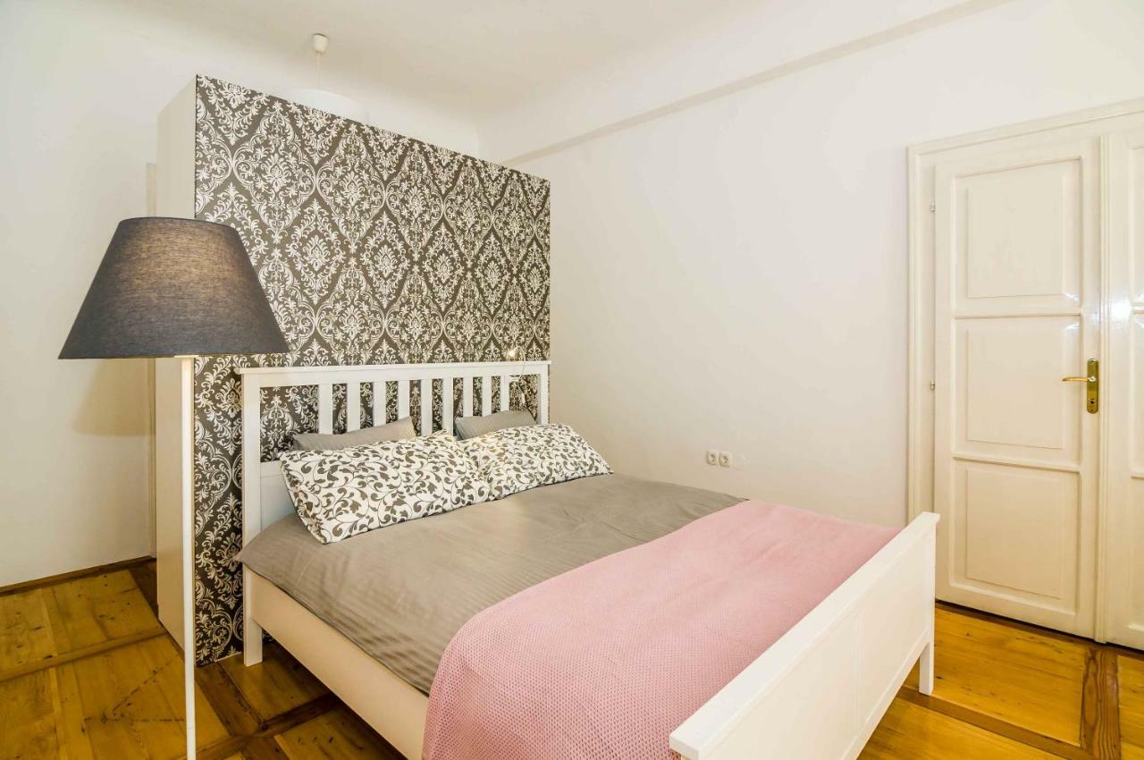 Elegant Central Apartment Ljubljana Extérieur photo